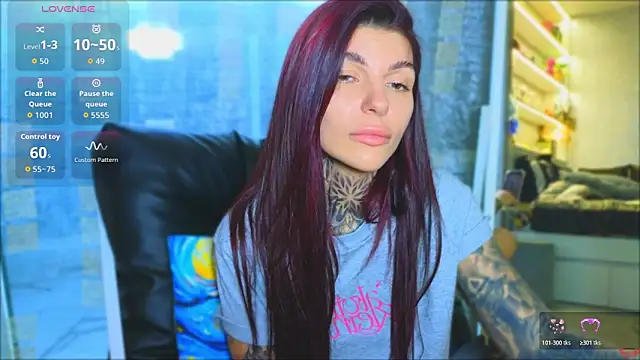 tattooedBabyy online show from May 13, 2026, 10:12 am
