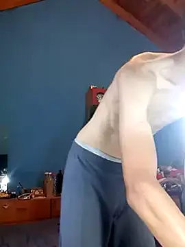 Snapshot of takumysexy chatting on February 17, 2025, 5:43 pm takumysexy online show from February 17, 2025, 5:43 pm