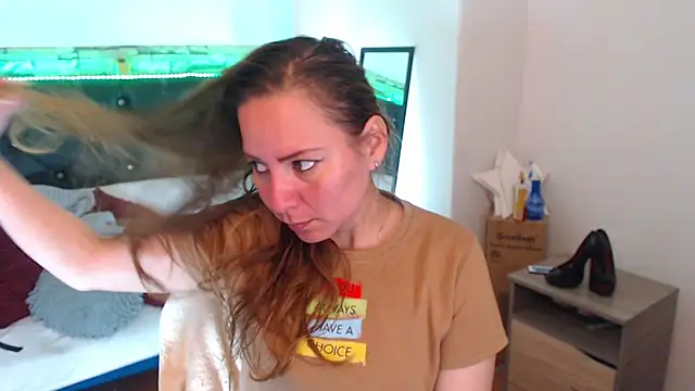 camila delarosa online show from September 10, 2025, 5:24 pm