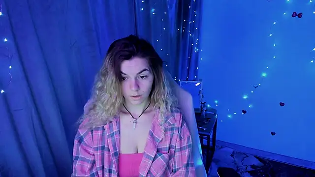 Sweet me  online show from February 6, 2026, 7:02 am