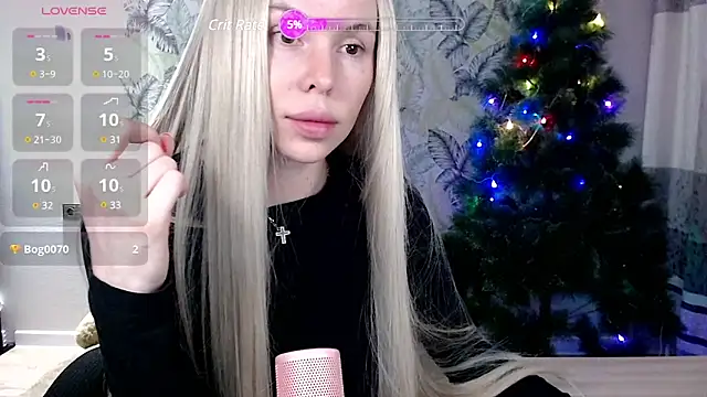 Snapshot of Marmalade_Fox chatting on January 21, 2025, 6:23 pm Marmalade Fox online show from January 21, 2025, 6:23 pm