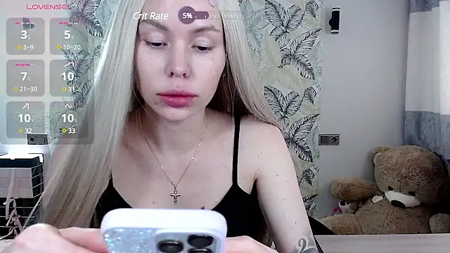 Snapshot of Marmalade_Fox chatting on January 28, 2025, 4:08 am Marmalade Fox online show from January 28, 2025, 4:08 am