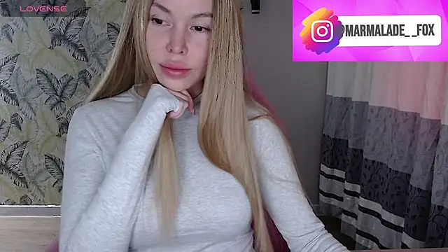 Snapshot of Marmalade_Fox chatting on May 7, 2026, 4:29 am Marmalade Fox online show from May 7, 2026, 4:29 am