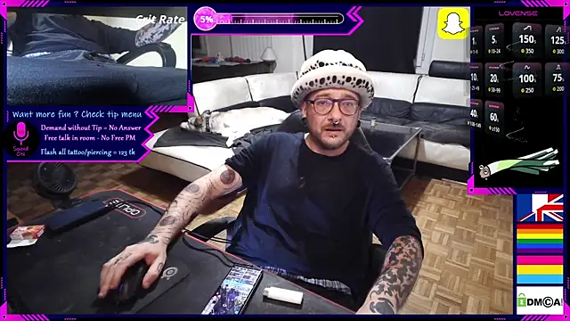 Snapshot of Law_Leek chatting on November 18, 2025, 6:12 pm Law Leek online show from November 18, 2025, 6:12 pm