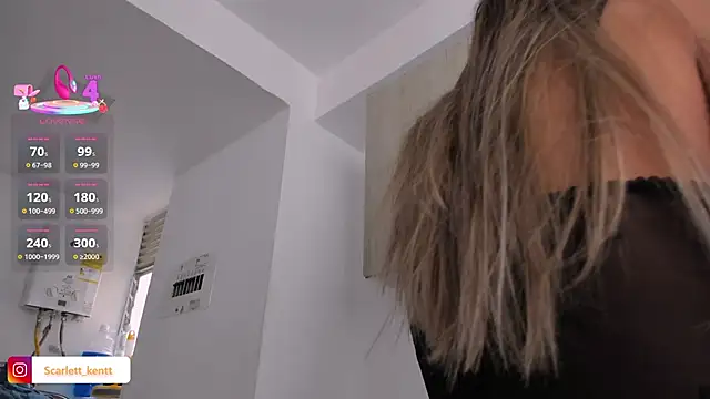 Snapshot of ScarlettAndClark chatting on February 10, 2026, 1:59 pm ScarlettAndClark online show from February 10, 2026, 1:59 pm