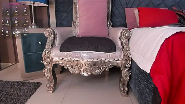 Janna Rousse  online show from September 24, 2025, 11:57 am