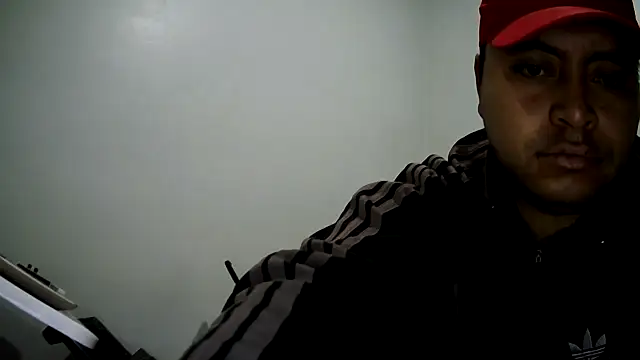 Snapshot of Potro23hotzen chatting on January 7, 2025, 6:56 pm Potro23hotzen online show from January 7, 2025, 6:56 pm