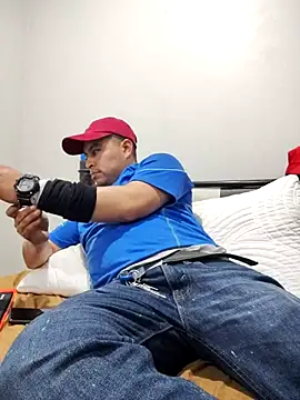 Snapshot of Potro23hotzen chatting on November 11, 2025, 8:31 pm Potro23hotzen online show from November 11, 2025, 8:31 pm