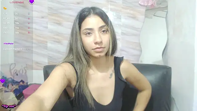 Snapshot of mariana_190 chatting on December 28, 2024, 3:37 am mariana 190 online show from December 28, 2024, 3:37 am