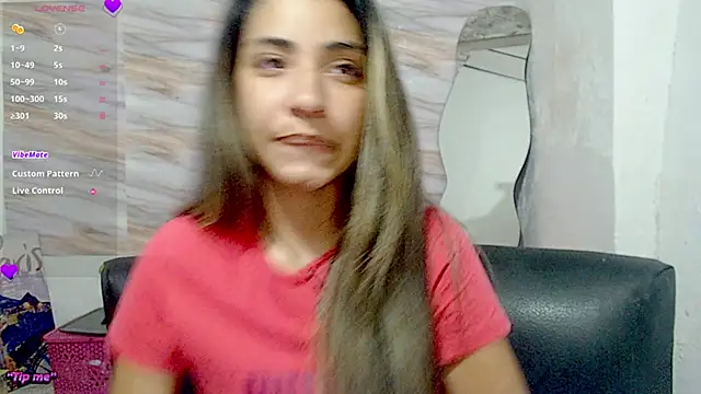 Snapshot of mariana_190 chatting on February 12, 2025, 3:40 am mariana 190 online show from February 12, 2025, 3:40 am