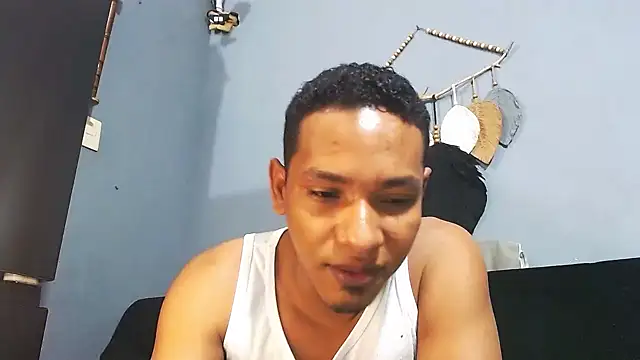 Grandeygruesa1 online show from February 28, 2026, 11:06 pm