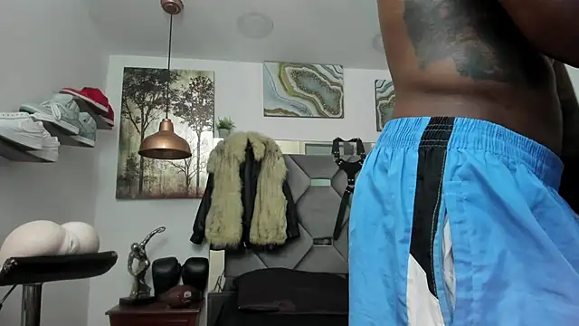 Snapshot of KING_FIT chatting on February 1, 2025, 11:58 pm KING FIT online show from February 1, 2025, 11:58 pm