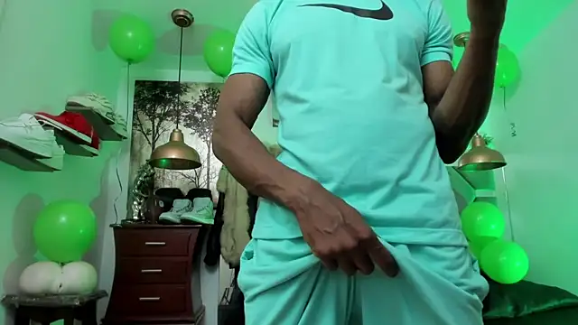 Snapshot of KING_FIT chatting on March 17, 2025, 9:13 pm KING FIT online show from March 17, 2025, 9:13 pm