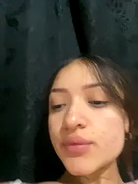 Snapshot of Alicia_ALICIA chatting on December 6, 2024, 4:03 am Alicia ALICIA online show from December 6, 2024, 4:03 am