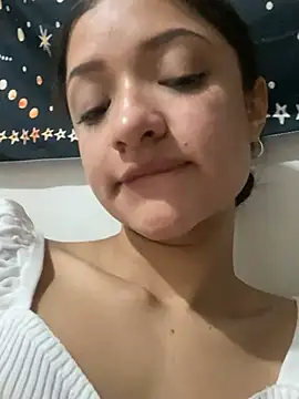 Snapshot of Alicia_ALICIA chatting on January 17, 2025, 4:06 am Alicia ALICIA online show from January 17, 2025, 4:06 am