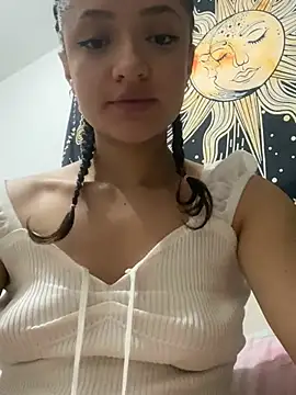 Snapshot of Alicia_ALICIA chatting on January 22, 2025, 12:27 am Alicia ALICIA online show from January 22, 2025, 12:27 am
