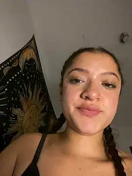 Snapshot of Alicia_ALICIA chatting on March 16, 2025, 12:34 am Alicia ALICIA online show from March 16, 2025, 12:34 am