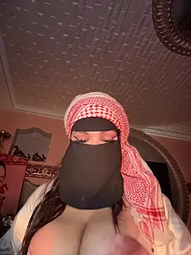 Snapshot of ORLA86 chatting on October 2, 2025, 7:32 pm ORLA86 online show from October 2, 2025, 7:32 pm