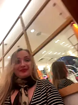 Snapshot of LadyTatiana_Madam chatting on December 1, 2024, 4:29 pm LadyTatiana Madam online show from December 1, 2024, 4:29 pm