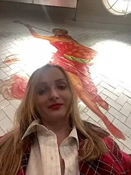 Snapshot of LadyTatiana_Madam chatting on December 7, 2024, 6:04 pm LadyTatiana Madam online show from December 7, 2024, 6:04 pm