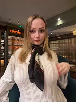 Snapshot of LadyTatiana_Madam chatting on January 19, 2025, 5:28 pm LadyTatiana Madam online show from January 19, 2025, 5:28 pm