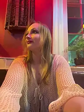 Snapshot of LadyTatiana_Madam chatting on March 2, 2025, 1:05 pm LadyTatiana Madam online show from March 2, 2025, 1:05 pm