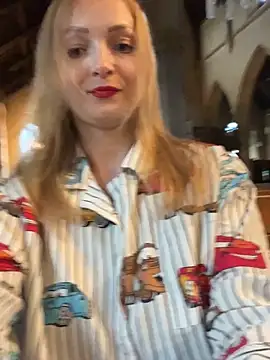 Snapshot of LadyTatiana_Madam chatting on October 3, 2025, 11:51 am LadyTatiana Madam online show from October 3, 2025, 11:51 am