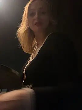 Snapshot of LadyTatiana_Madam chatting on November 4, 2025, 7:24 pm LadyTatiana Madam online show from November 4, 2025, 7:24 pm