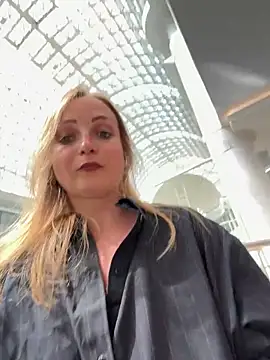 Snapshot of LadyTatiana_Madam chatting on June 19, 2026, 2:21 pm LadyTatiana Madam online show from June 19, 2026, 2:21 pm