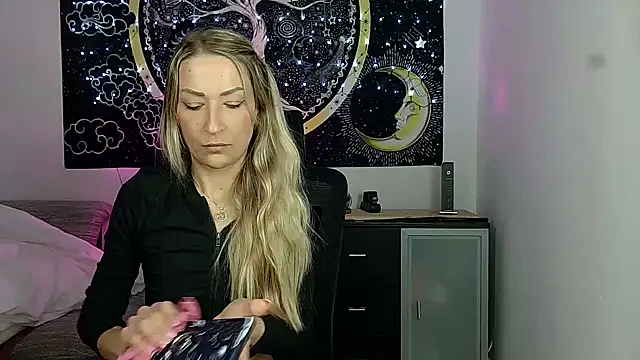 SexxyLiviaa online show from February 23, 2026, 5:05 am