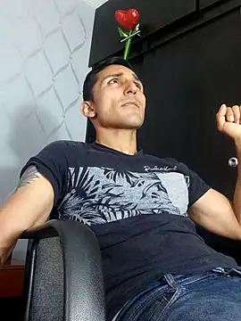 Snapshot of Marck_Muscle chatting on March 2, 2025, 10:16 pm Marck Muscle online show from March 2, 2025, 10:16 pm