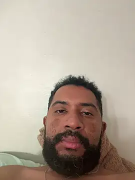 MiddlingAffluent online show from April 5, 2026, 11:51 am