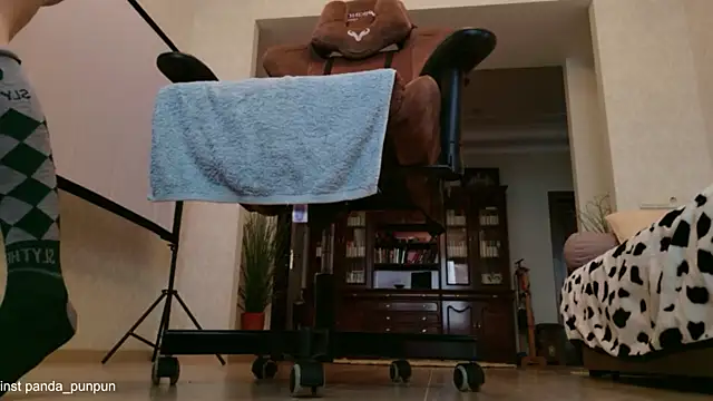 Neko Kimiko online show from February 14, 2026, 11:51 am