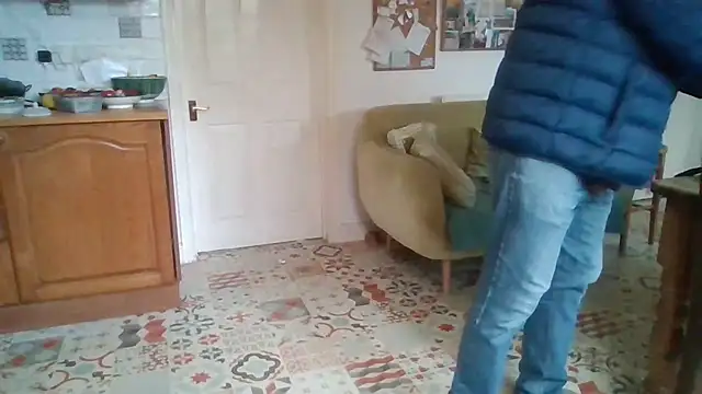 jakjak106 online show from February 10, 2026, 3:16 pm