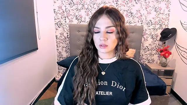 Snapshot of KataHot_ chatting on January 21, 2025, 1:39 am KataHot  online show from January 21, 2025, 1:39 am