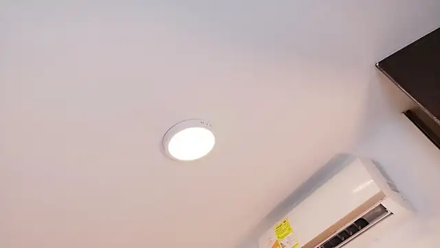 AbrilBrent online show from March 3, 2026, 7:53 pm