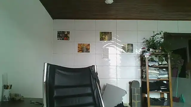 SweetyBabyDemon online show from February 16, 2026, 2:02 pm