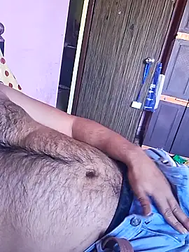 Snapshot of GlassBarge9 chatting on December 20, 2025, 8:32 am GlassBarge9 online show from December 20, 2025, 8:32 am