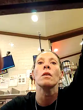 Snapshot of gorgeous11 chatting on March 18, 2025, 8:58 am gorgeous11 online show from March 18, 2025, 8:58 am