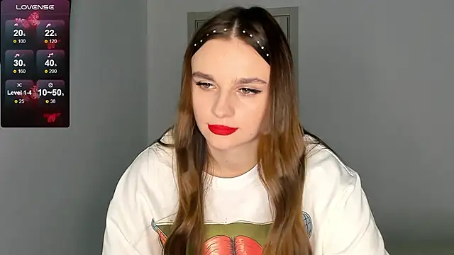 MCfly 11 online show from December 15, 2024, 3:42 pm