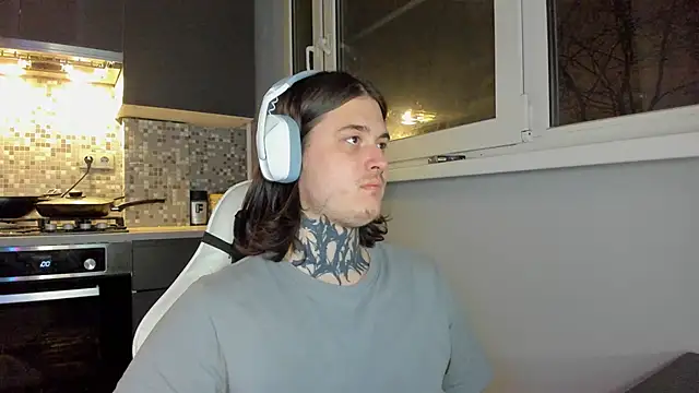 Snapshot of _torfin_ chatting on December 8, 2024, 9:19 pm torfin online show from December 8, 2024, 9:19 pm