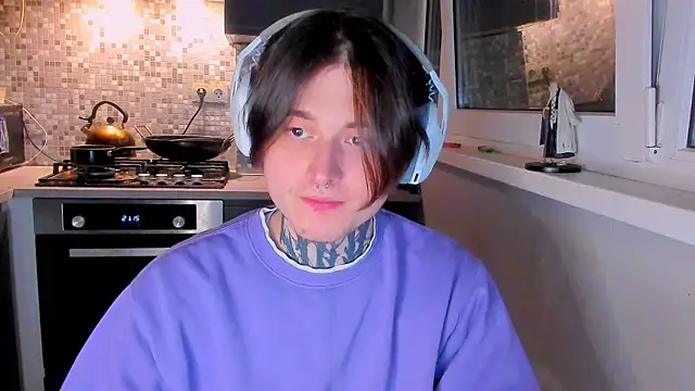 Snapshot of _torfin_ chatting on February 28, 2026, 10:00 pm torfin online show from February 28, 2026, 10:00 pm