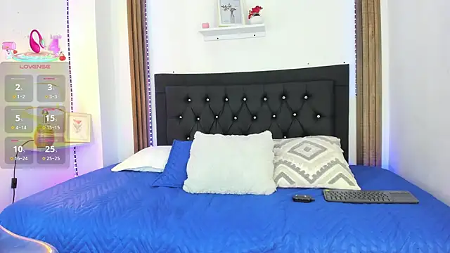 Snapshot of coralsmith11 chatting on March 23, 2026, 7:29 pm coralsmith11 online show from March 23, 2026, 7:29 pm