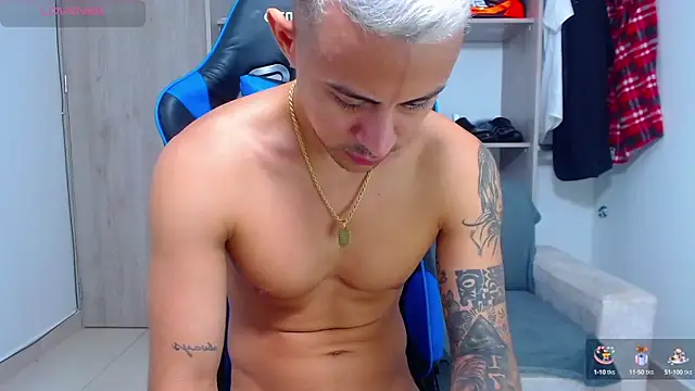 Tristan-bm online show from October 7, 2025, 11:18 am