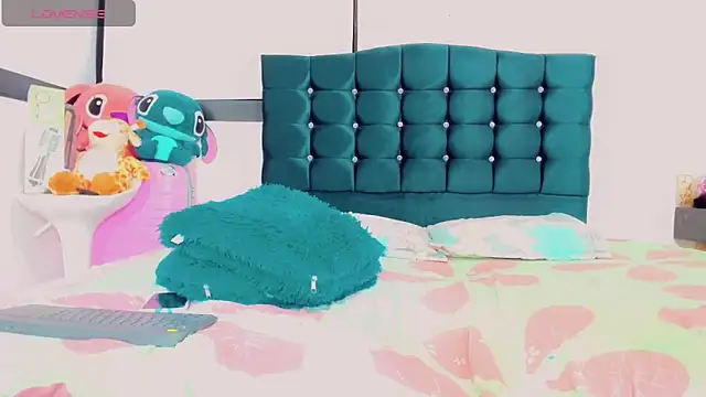  Riannagarcia  online show from February 20, 2025, 1:46 am