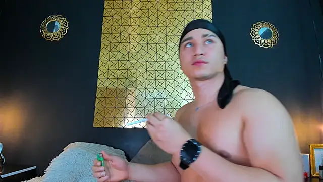 francesco evan online show from January 11, 2025, 9:04 pm