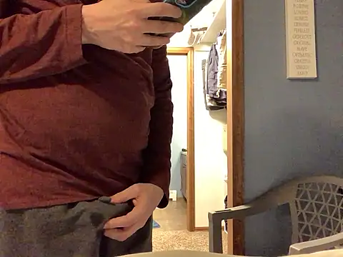 Hebrewhammers42 online show from March 5, 2025, 4:24 am