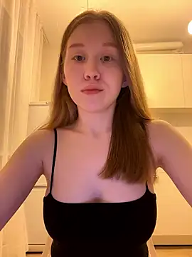 Snapshot of Eva_Weyne chatting on January 9, 2026, 8:43 pm Eva Weyne online show from January 9, 2026, 8:43 pm