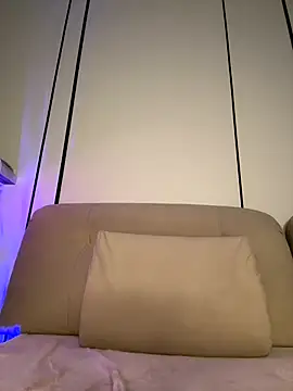 Snapshot of Sweet__Milly chatting on November 9, 2025, 5:00 pm Sweet Milly online show from November 9, 2025, 5:00 pm