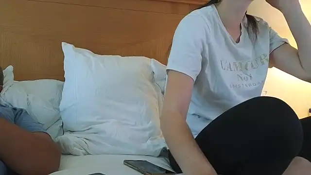 Mr-and-Mrs-Smith online show from April 28, 2026, 9:58 am